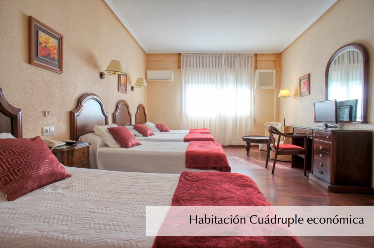 Hotel Montermoso Aranda de Duero Extérieur photo