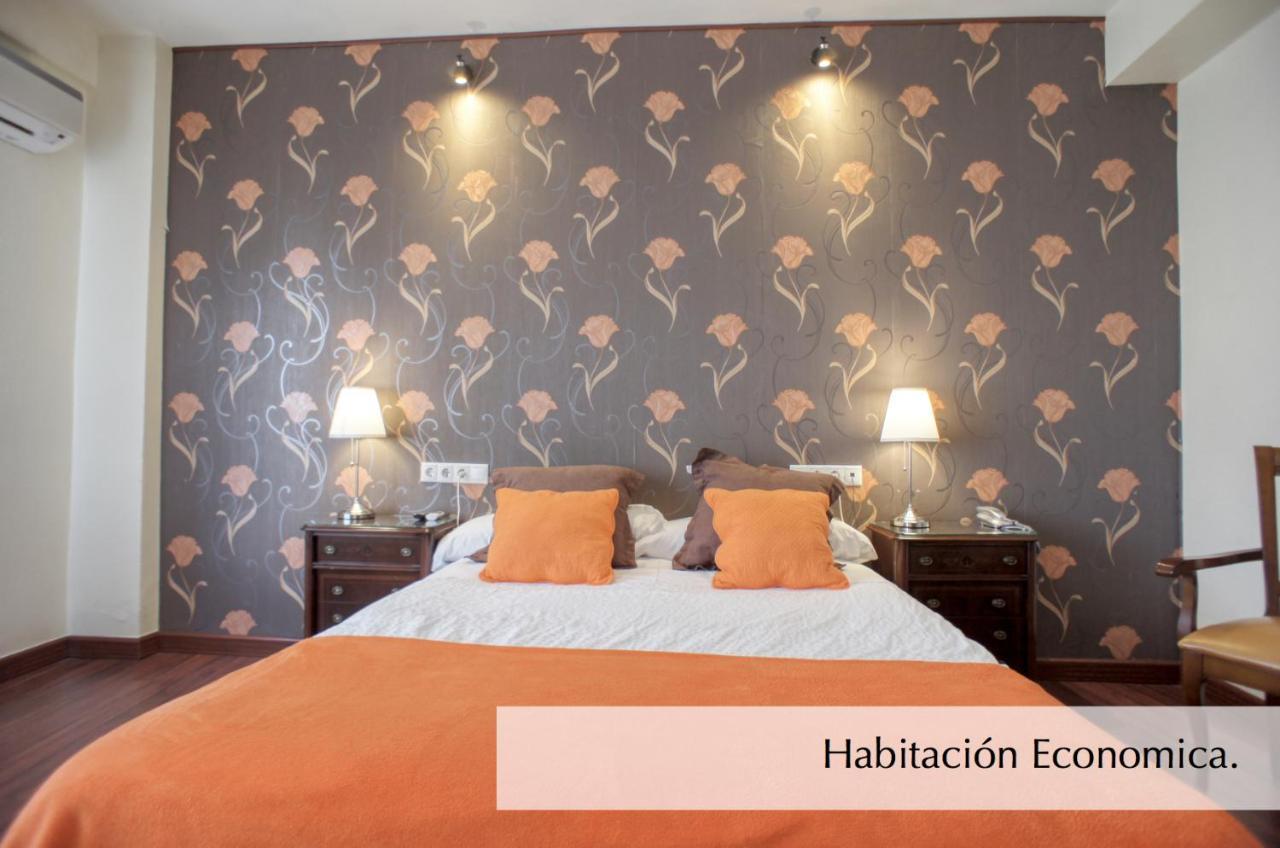 Hotel Montermoso Aranda de Duero Extérieur photo