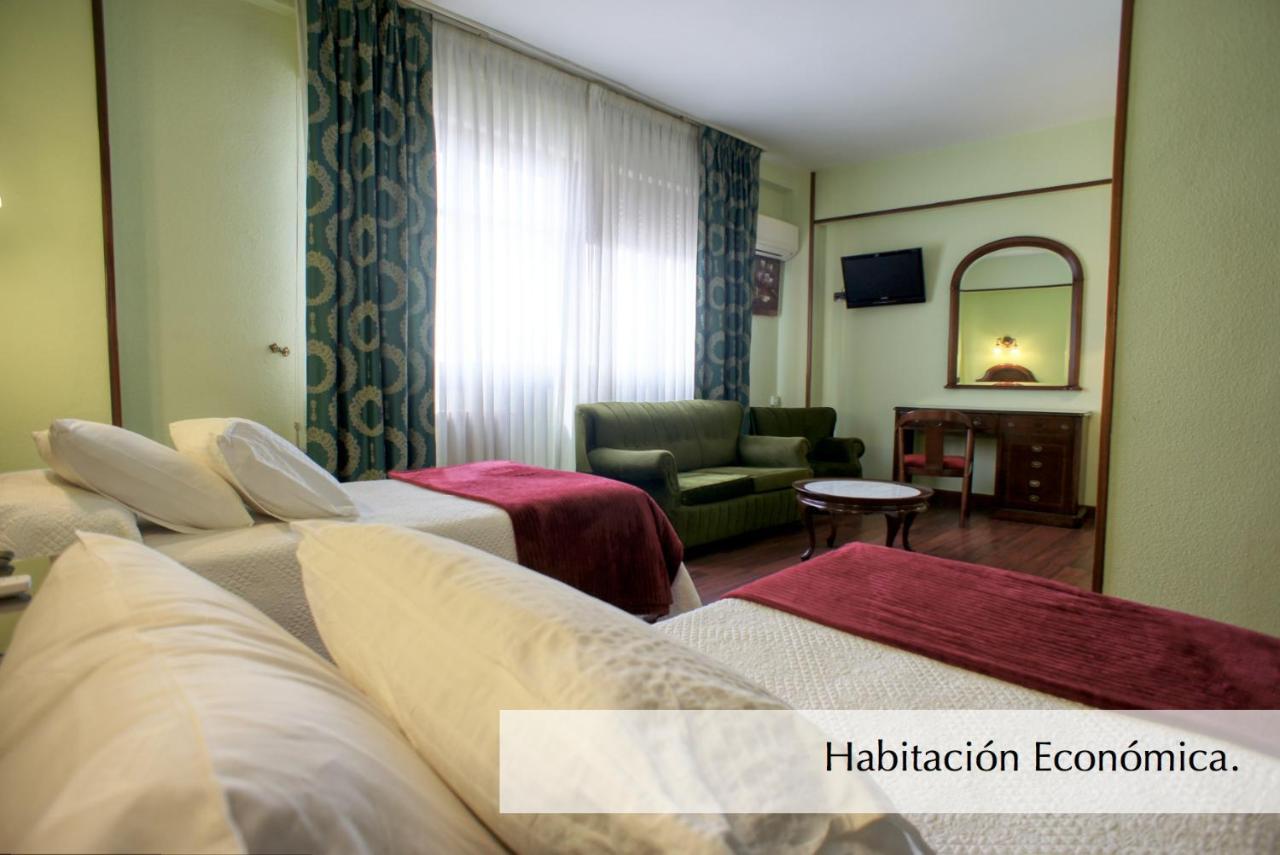 Hotel Montermoso Aranda de Duero Extérieur photo