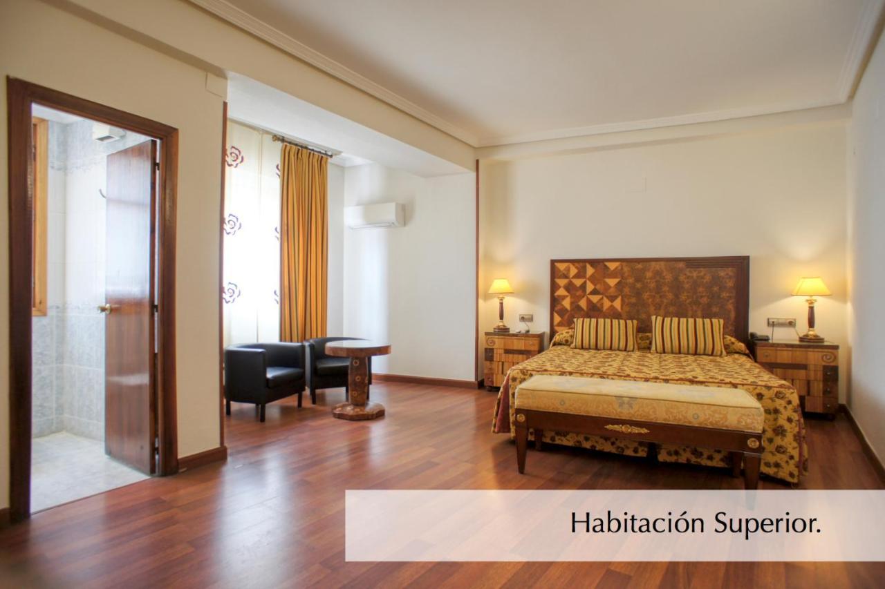 Hotel Montermoso Aranda de Duero Extérieur photo